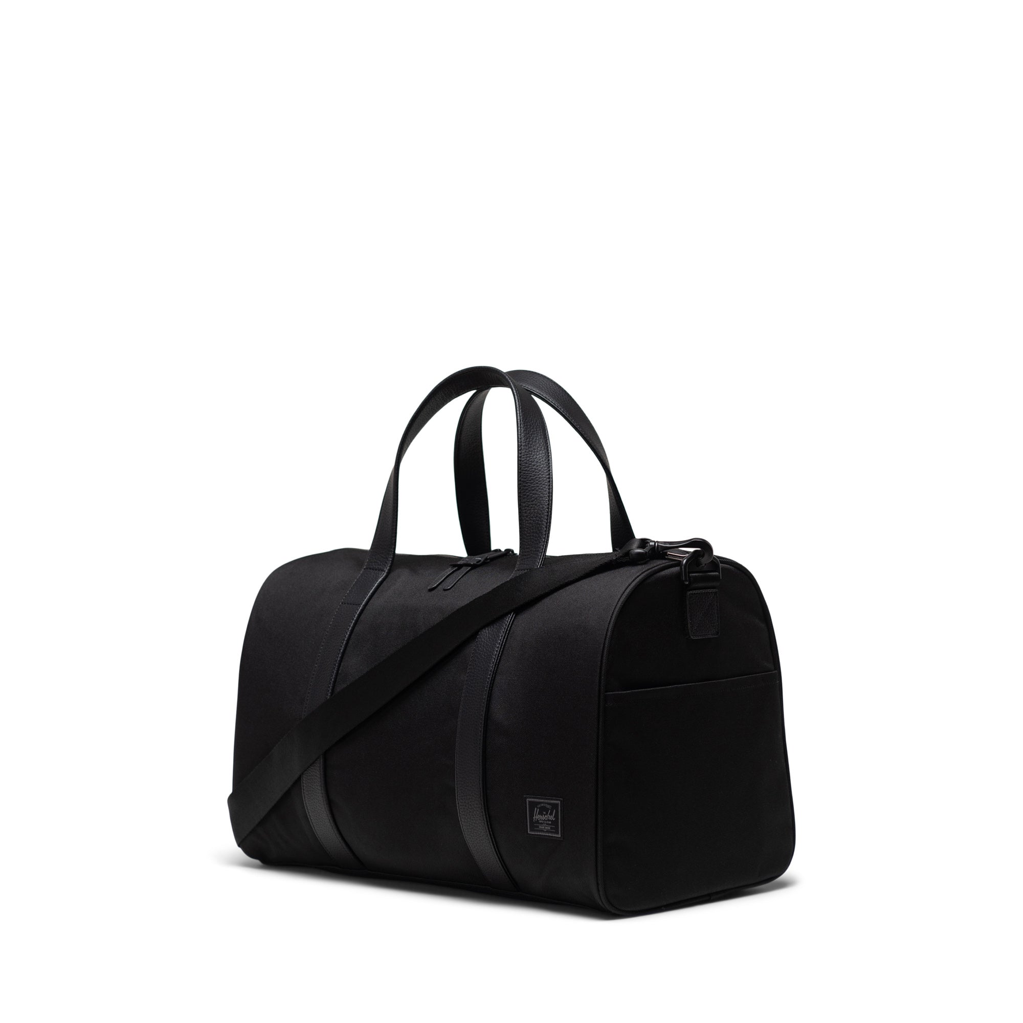 #color_Black Tonal