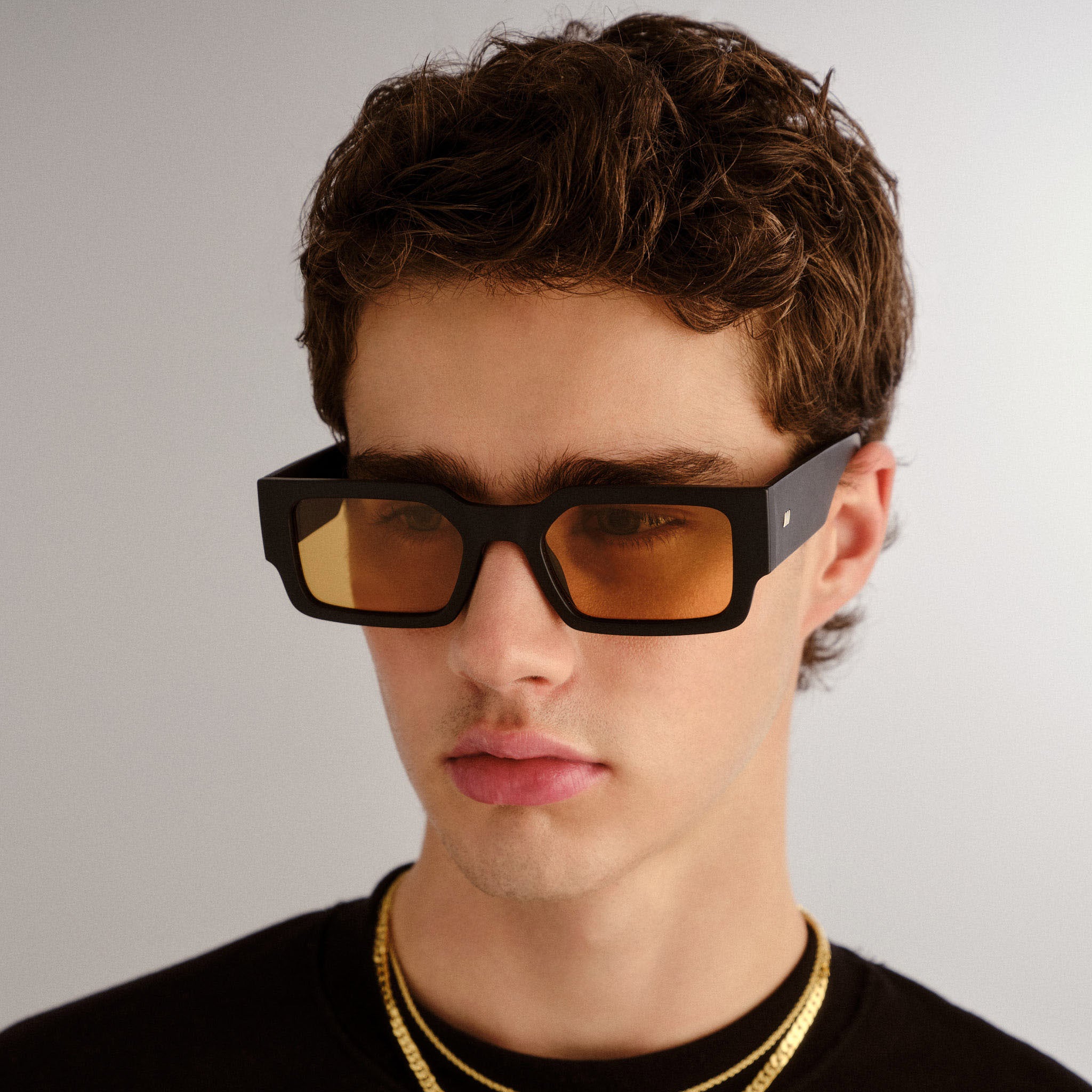 #color_MATTE BLACK-BRASS MONO