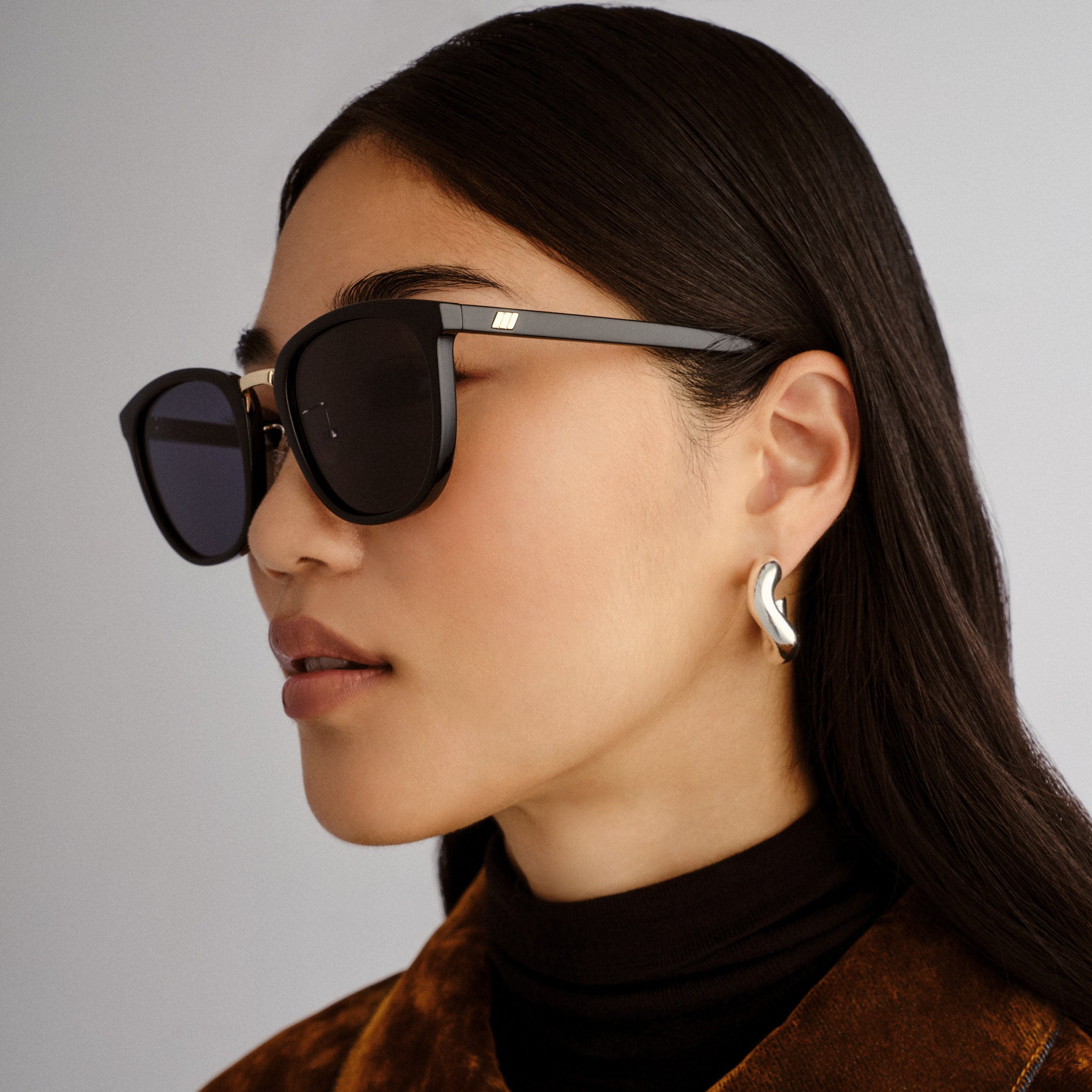 #color_BLACK-SMOKE MONO