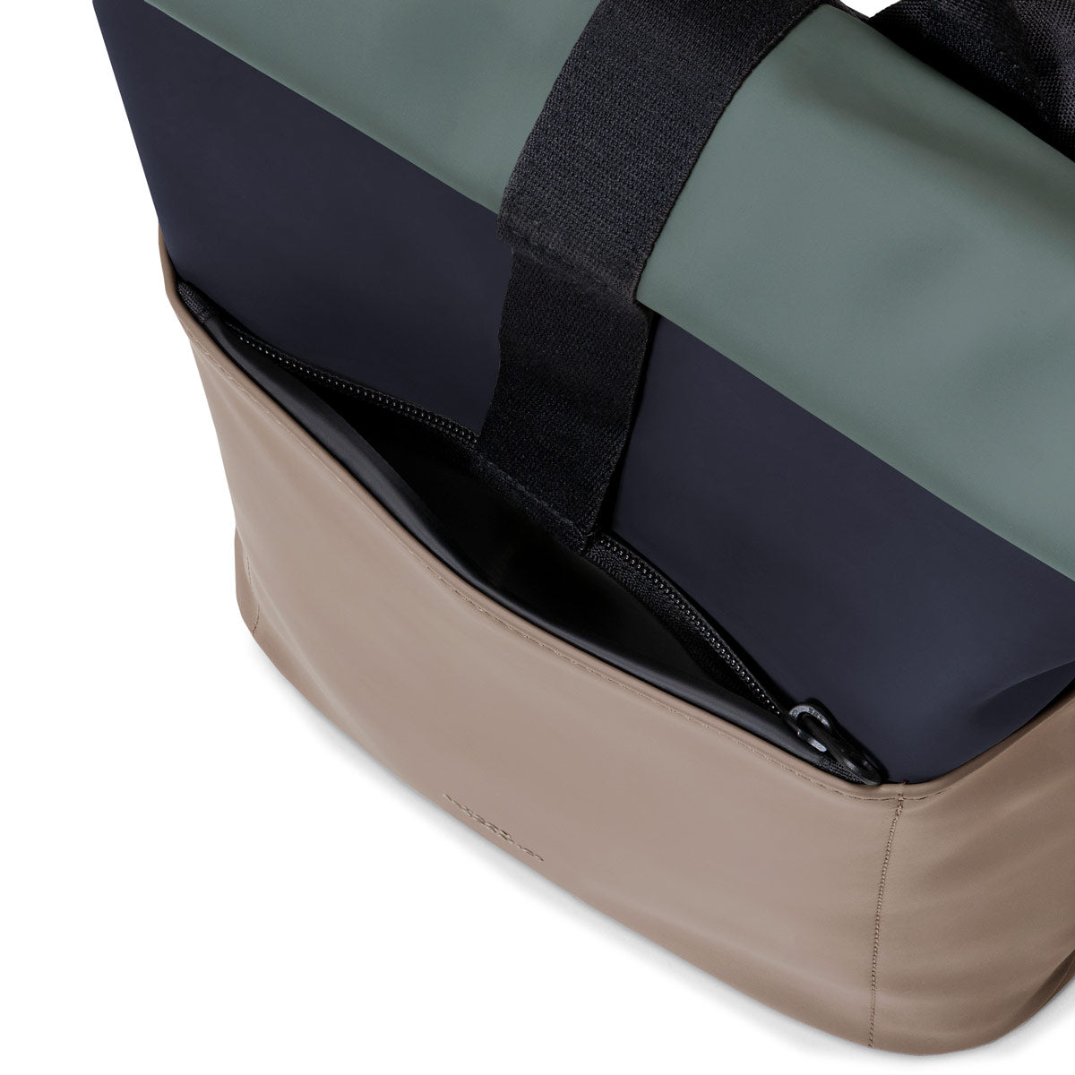 #color_Dark Navy - Dark Sand