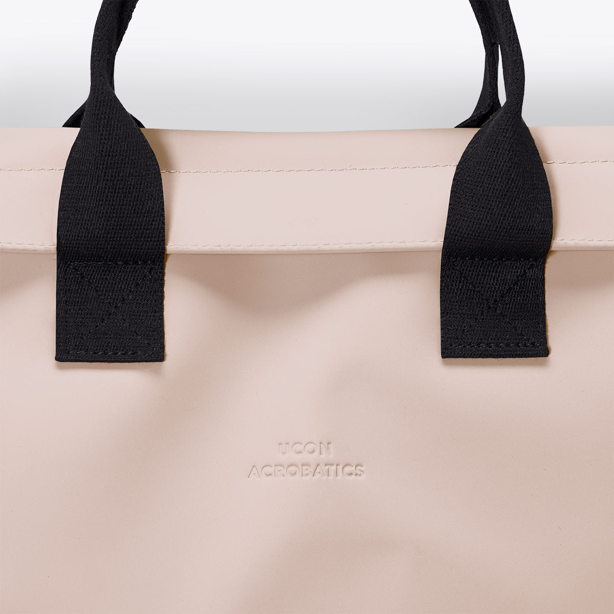 #color_Light Apricot
